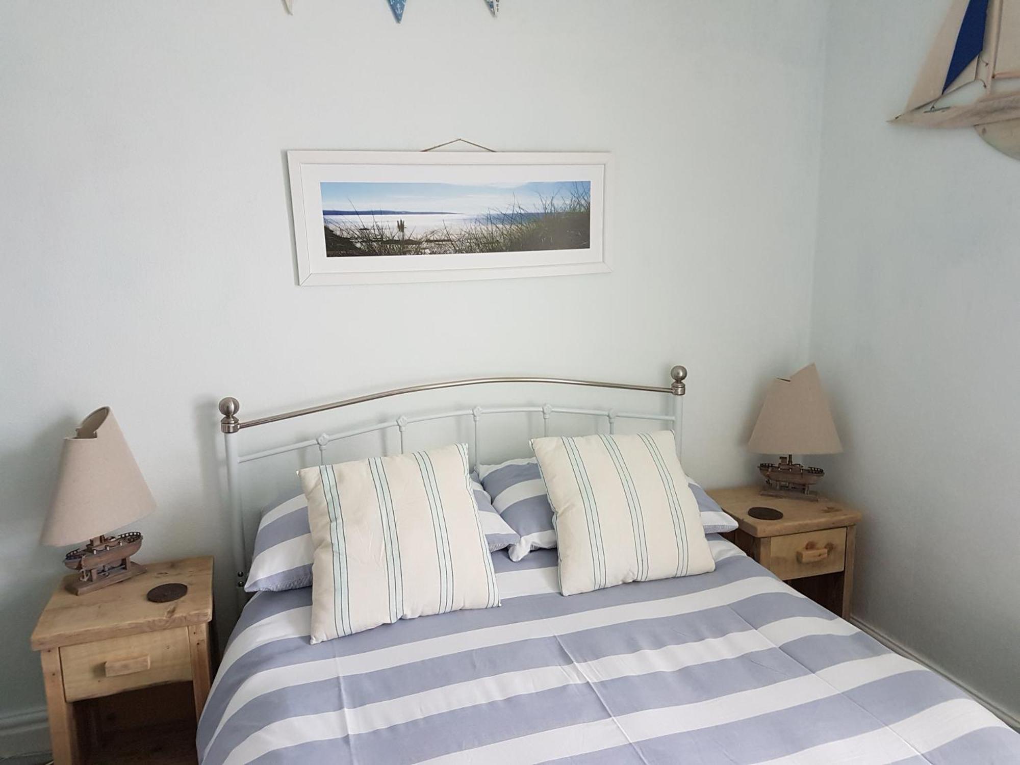 Claremont House Holiday Apartments 랜디드노 외부 사진