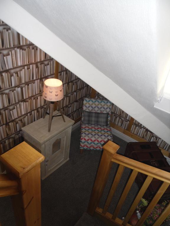 Claremont House Holiday Apartments 랜디드노 객실 사진